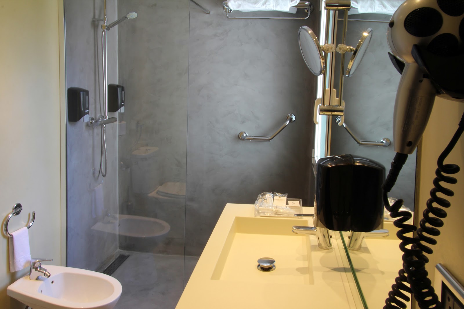 Hotel Conde Duque Bilbao photo 3, hotel accommodation in Bilbao on the Camino del Norte