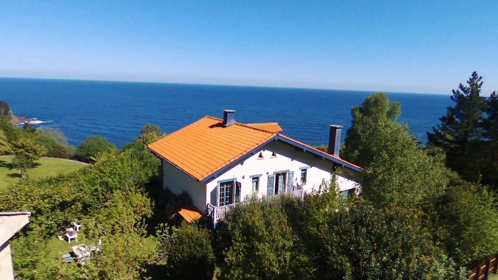 Mitriku B&B MUTRIKU SEA SIDE- Laranga Auzoa photo 3, guesthouse accommodation in Deba on the Camino del Norte
