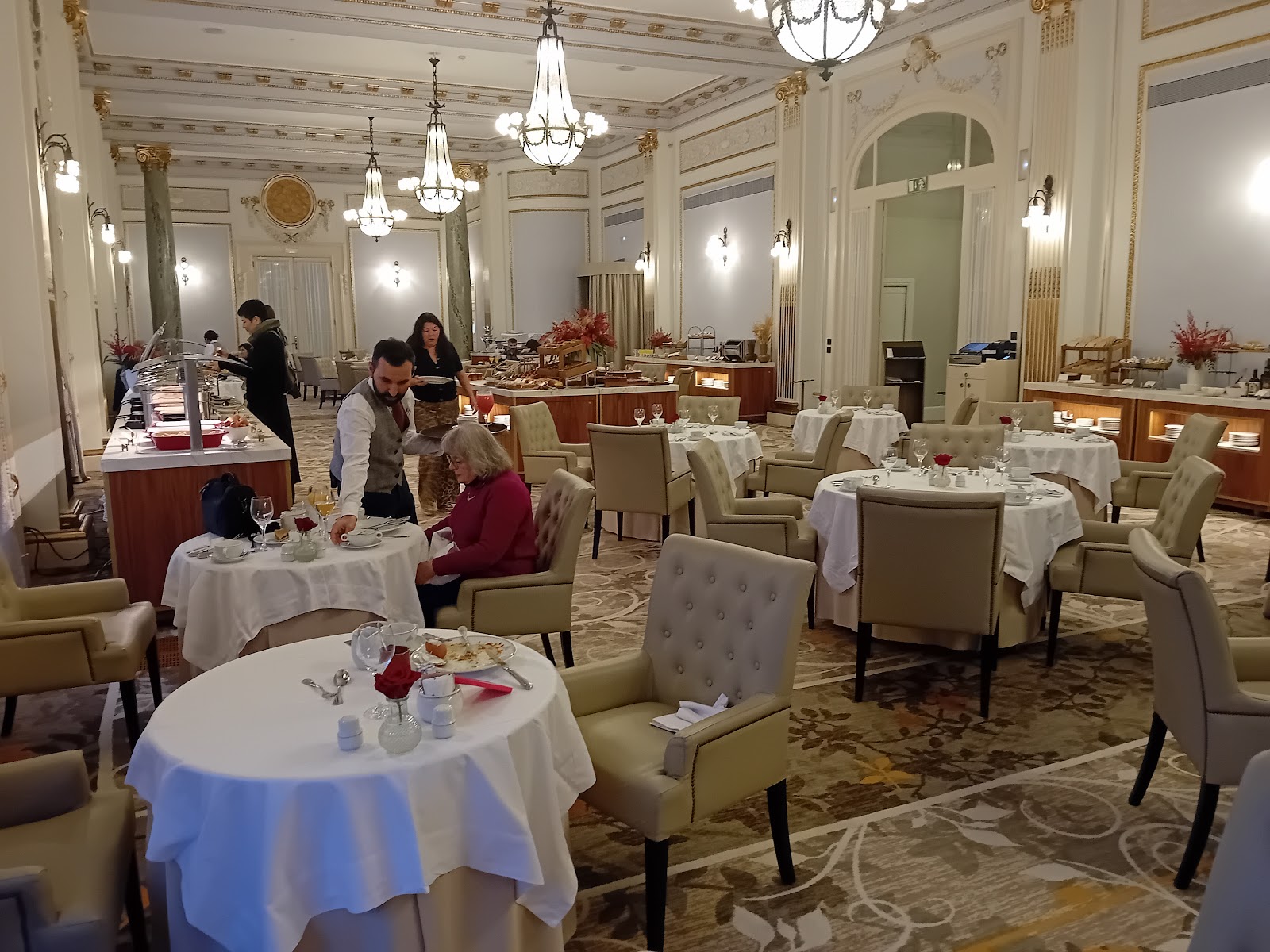 Hotel Maria Cristina, a Luxury Collection Hotel, San Sebastian photo 4, hotel accommodation in San Sebastian on the Camino del Norte
