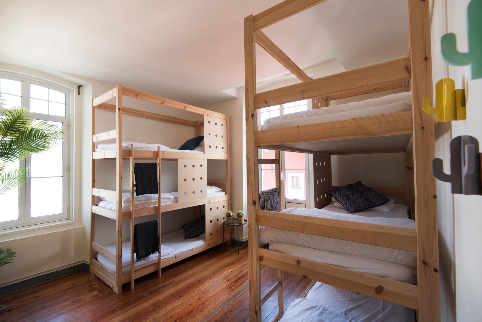 Youth Hostel - Roberto Frassinelli photo 2, albergue accommodation in Ribadesella on the Camino del Norte