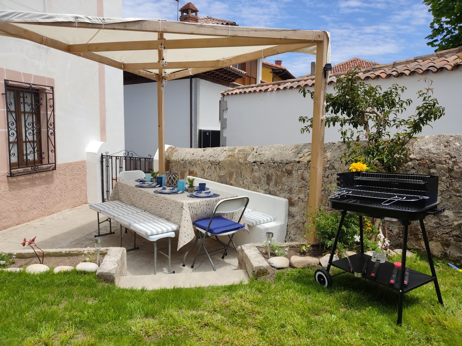 Casa Dolfín - Casa Rural, guesthouse accommodation in Naves on the Camino del Norte
