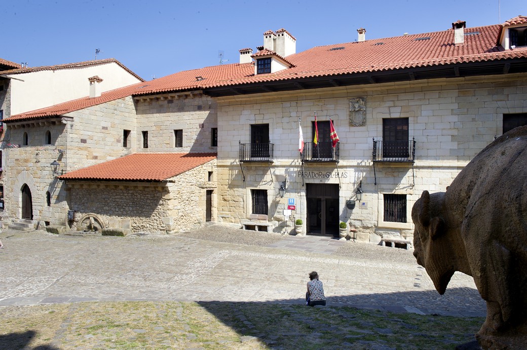 Parador de Santillana Gil Blas photo 7, hotel accommodation in Santillana del Mar on the Camino del Norte