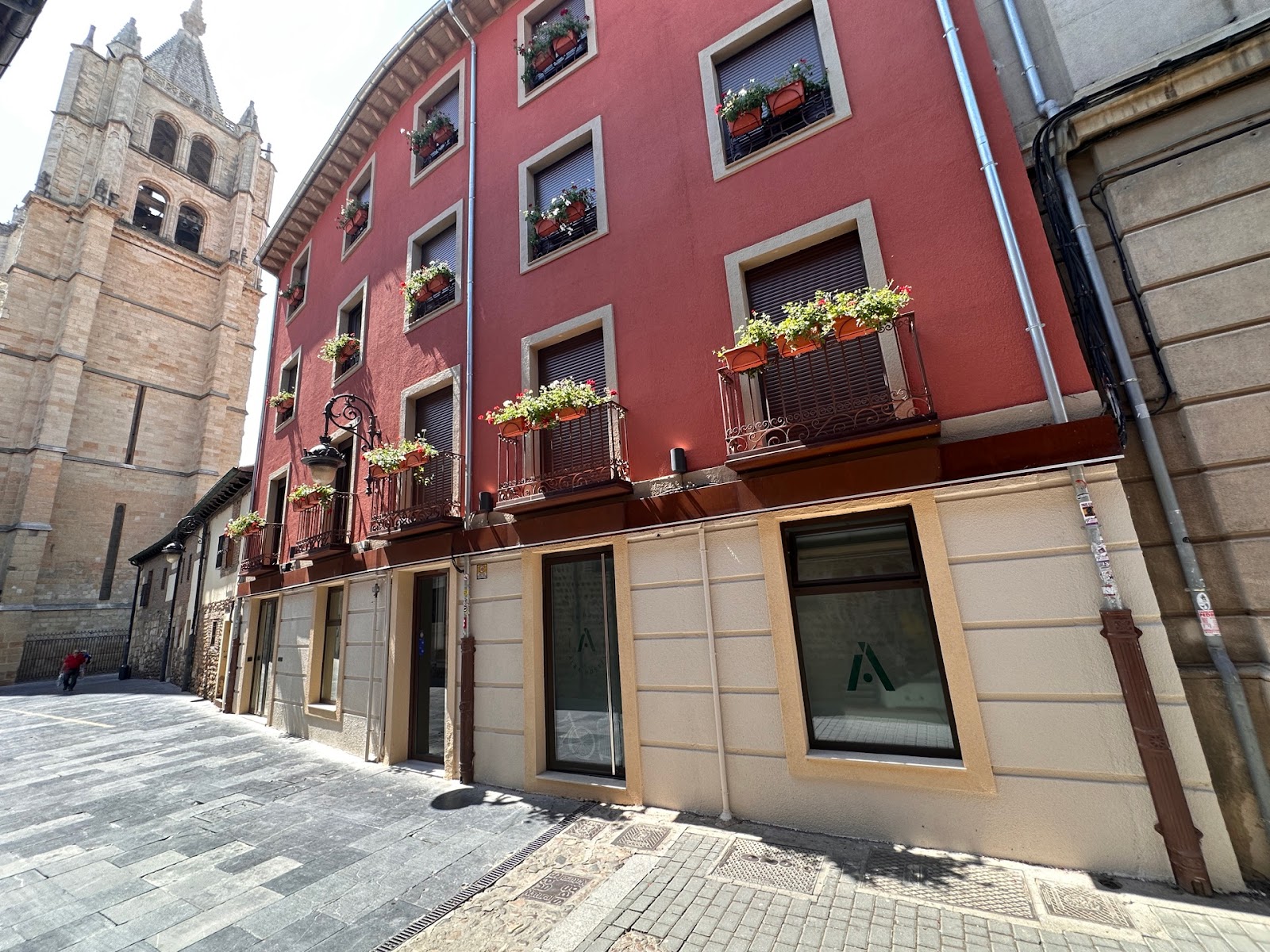 Alea Hostel en León, hostel accommodation in León on the Camino Frances