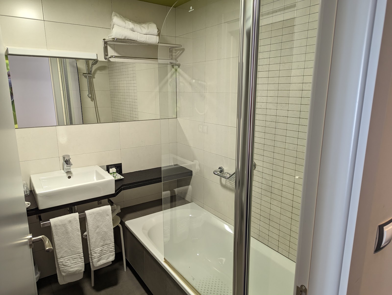 Hotel Forum Evolución photo 4, hotel accommodation in Burgos on the Camino Frances
