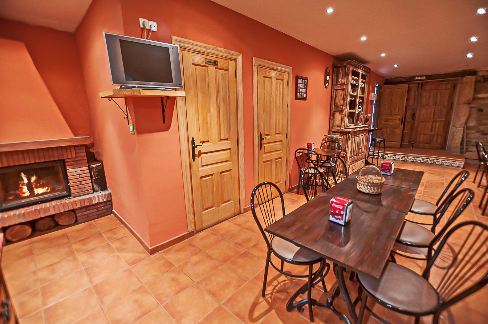 Hotel Rural Pajarapinta photo 4, hotel accommodation in Molinaseca on the Camino Frances