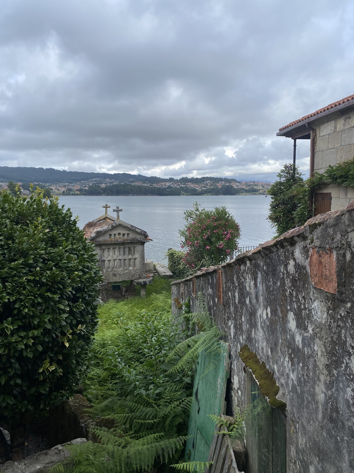 Casa Do Pazo photo 16, apartment accommodation in Combarro / Poio on the Camino Portuguese