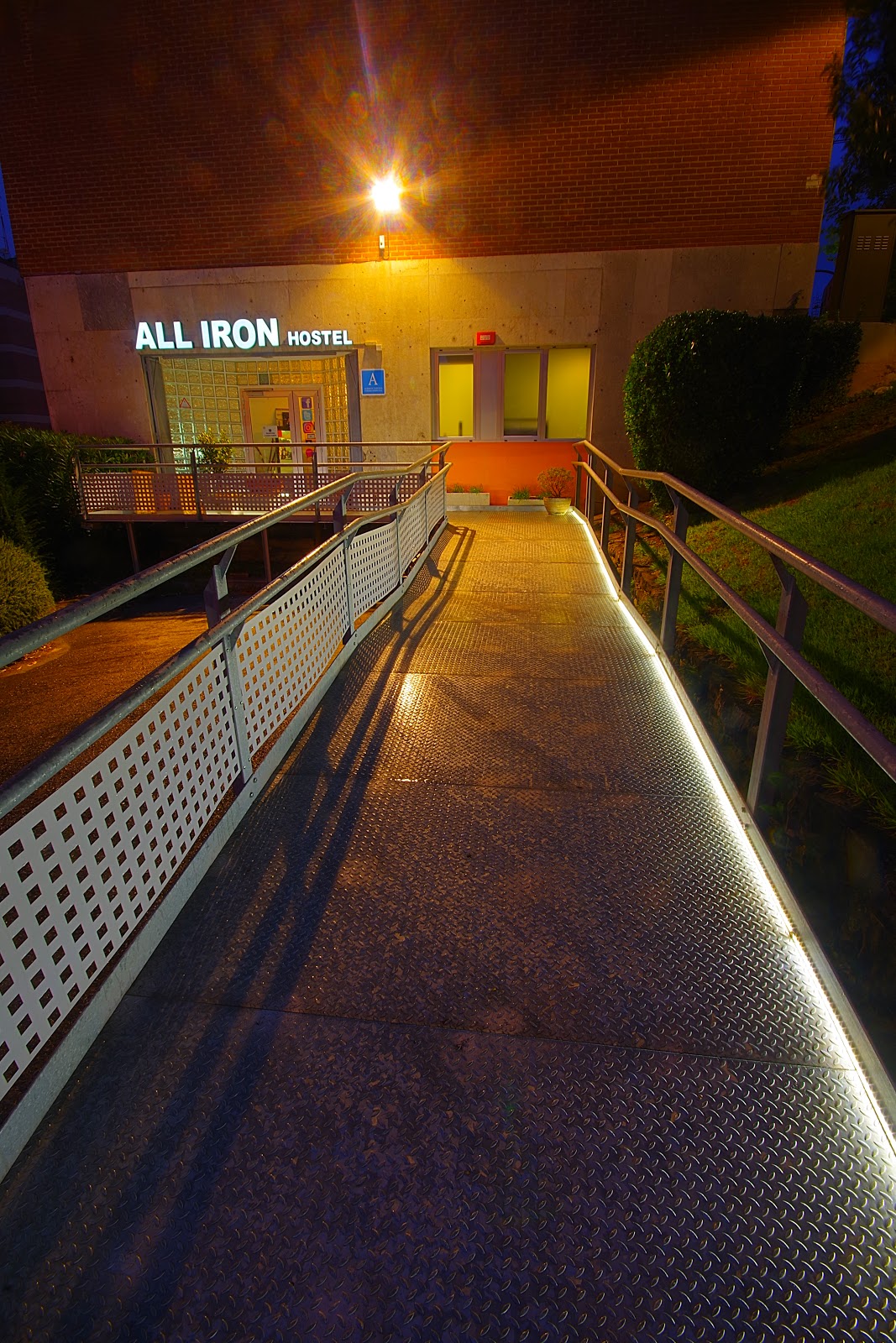 ALL IRON HOSTEL photo 10, albergue accommodation in Bilbao on the Camino del Norte
