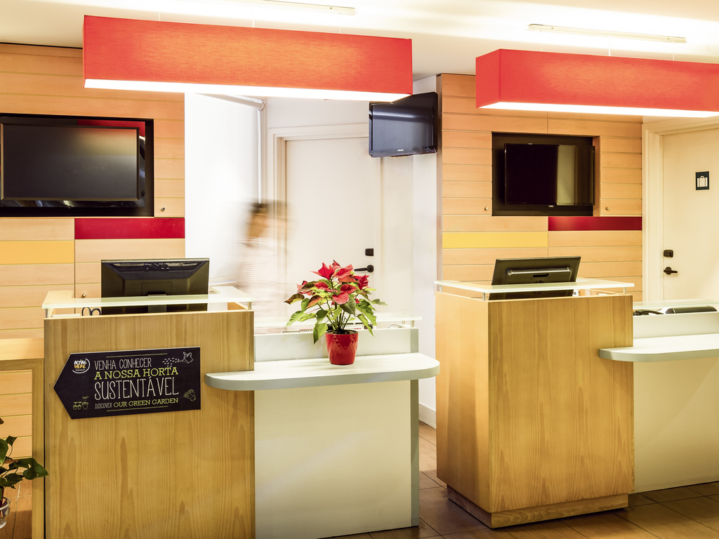 ibis Porto Centro São Bento photo 5, hotel accommodation in Porto on the Camino Portuguese
