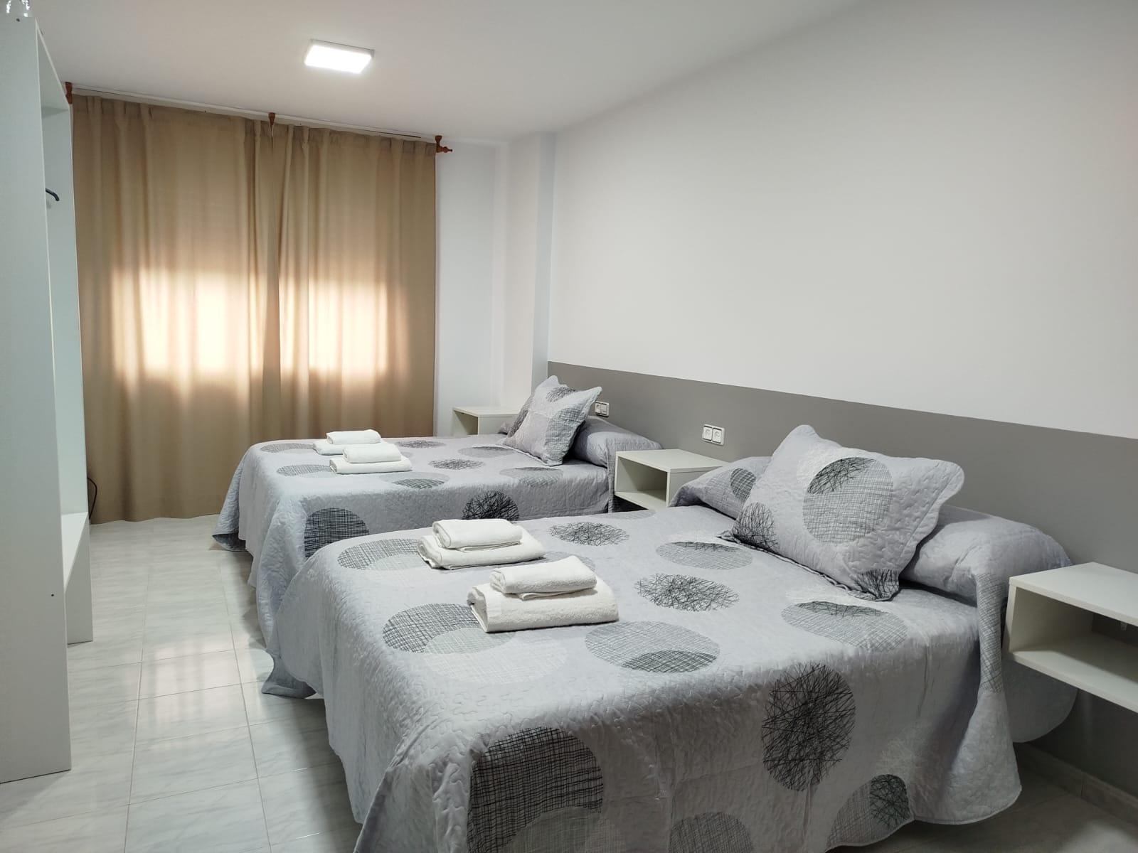 APARTAMENTO MARSAN, apartment accommodation in Arzúa on the Camino Frances