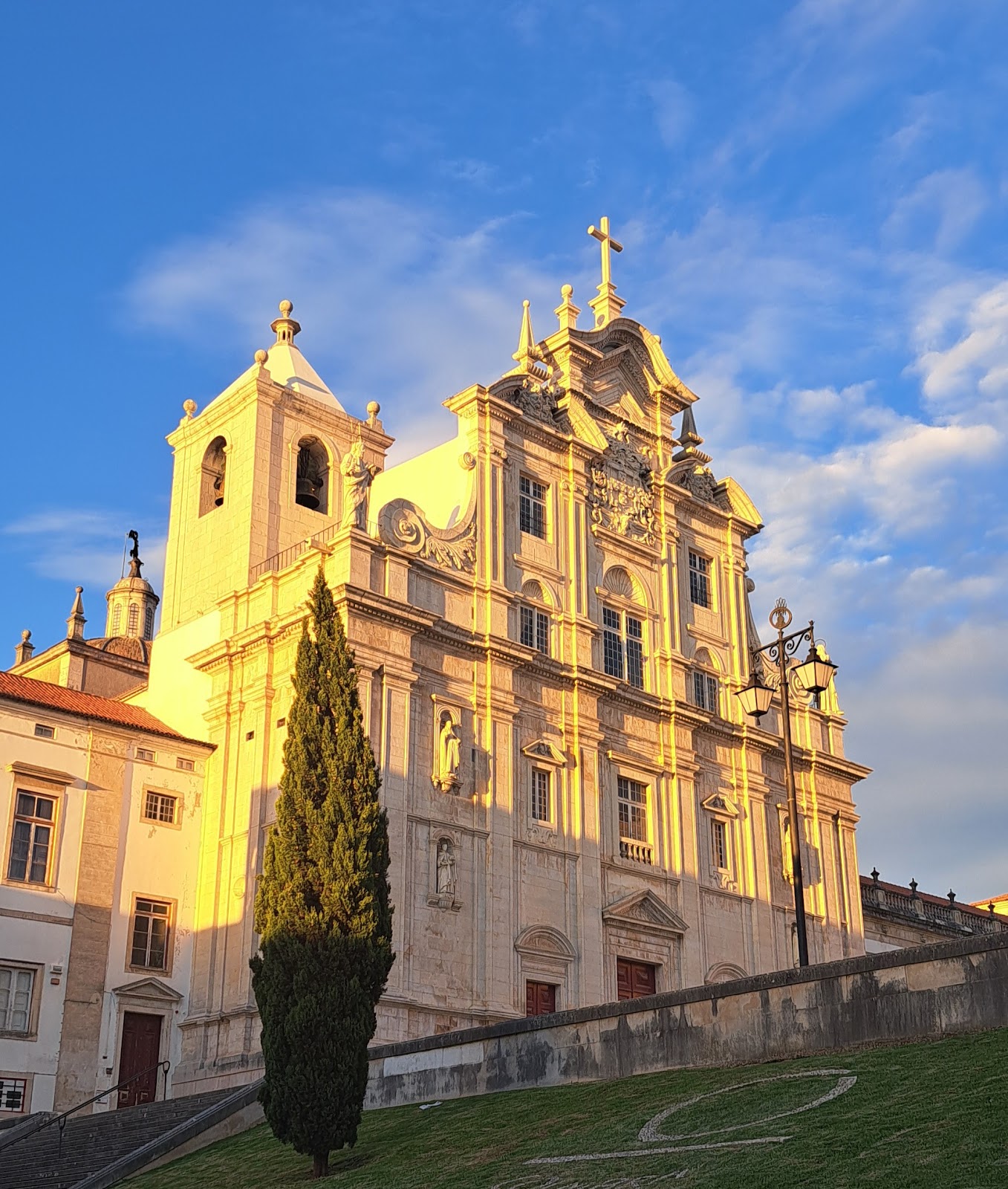 Hotel Ibn-Arrik, hotel accommodation in Coimbra on the Camino Portuguese