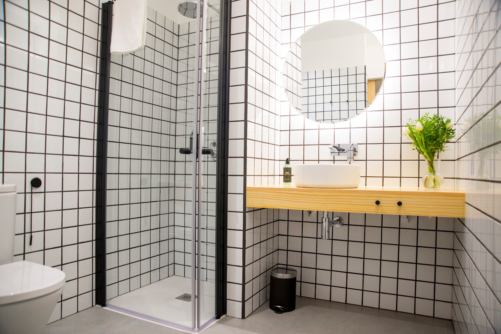 Kalidas Hostel Suites photo 5, guesthouse accommodation in Caldas de Reis on the Camino Portuguese