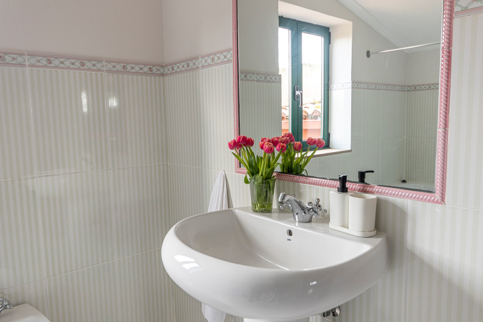 Casa das Regueiras photo 3, villa accommodation in Lavacolla on the Camino Frances