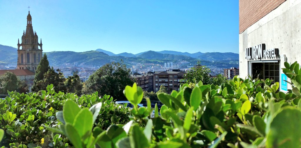 ALL IRON HOSTEL, albergue accommodation in Bilbao on the Camino del Norte