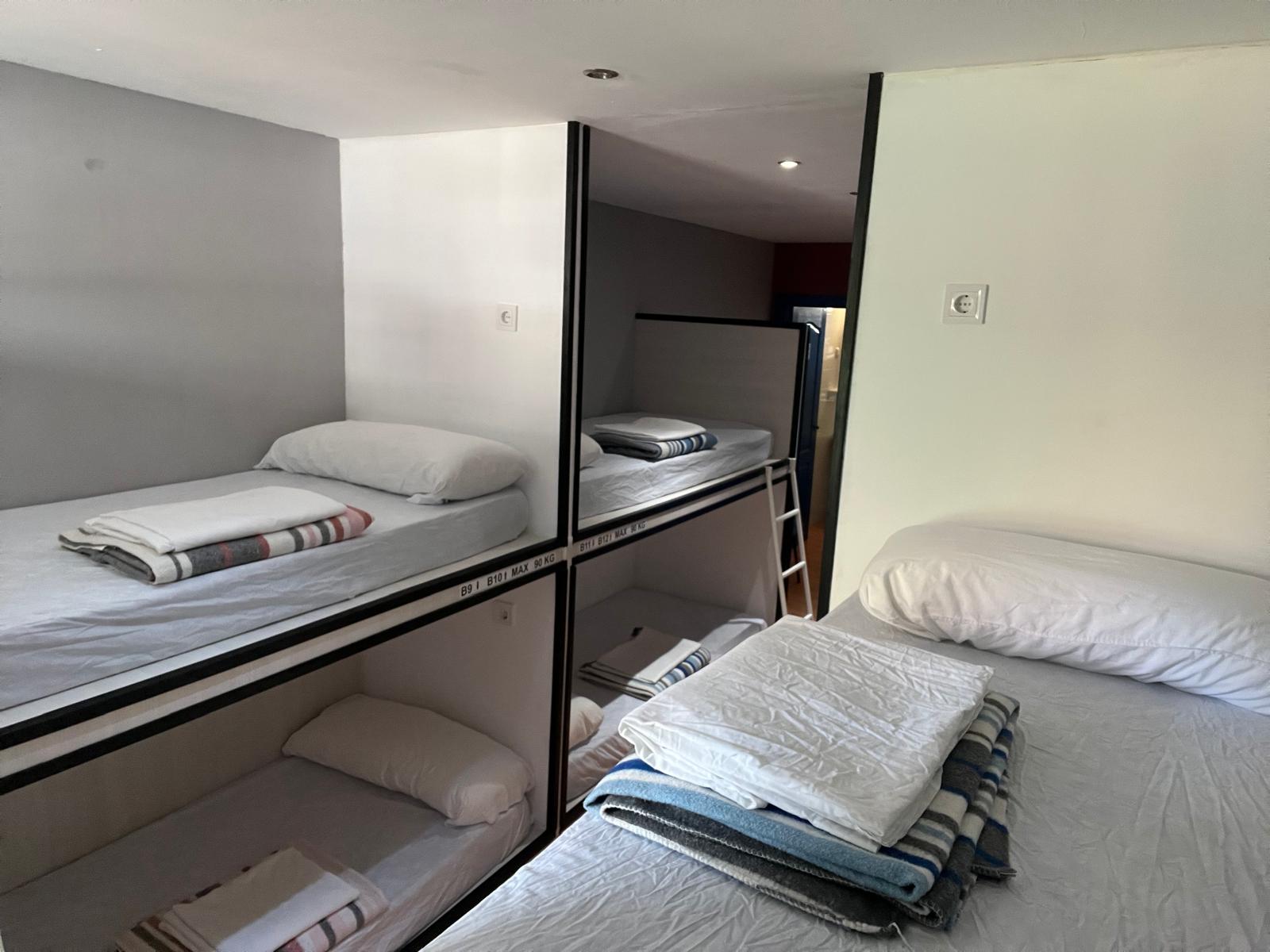 HEGO HAIZE ALBERGUE-HOSTEL en ZARAUTZ photo 2, albergue accommodation in Zarautz on the Camino del Norte