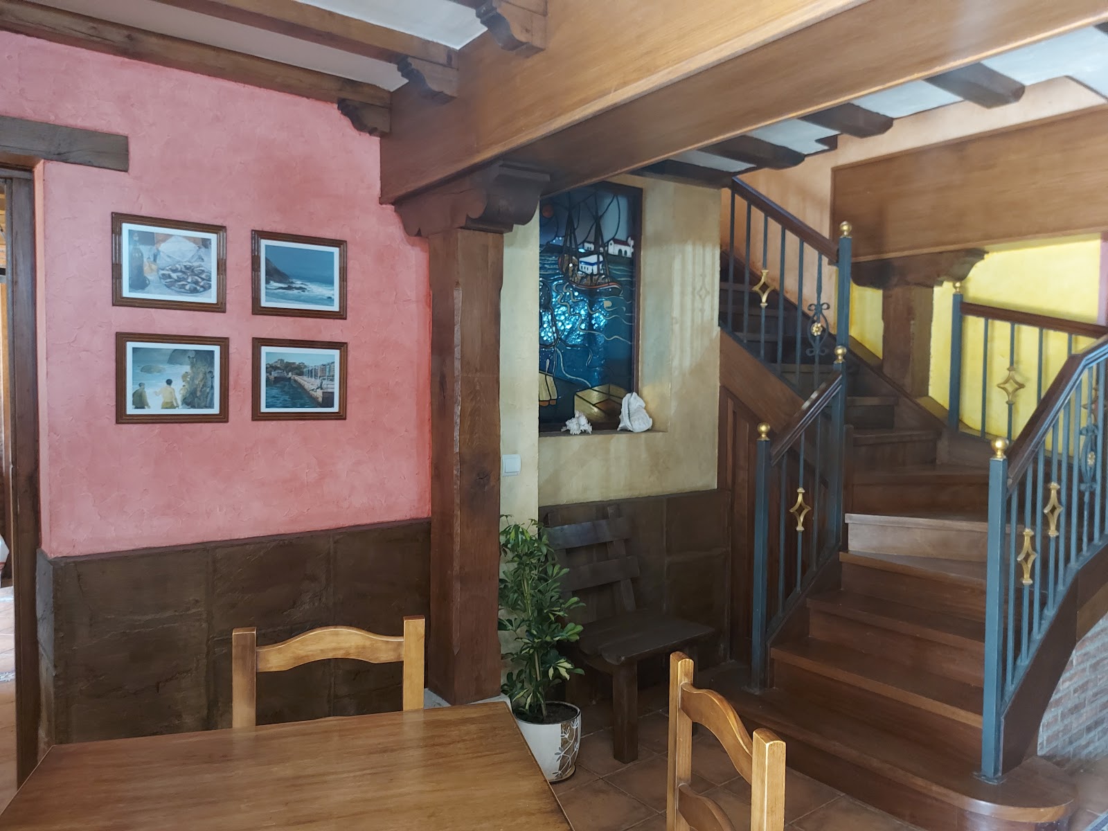 Posada El Pescador photo 10, hotel accommodation in Oreña on the Camino del Norte