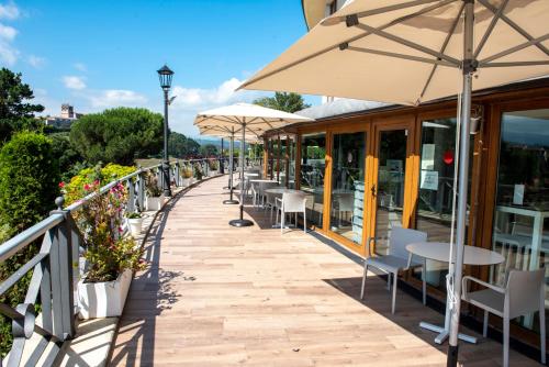 Hotel Faro de San Vicente, hotel accommodation in San Vicente de la Barquera on the Camino del Norte