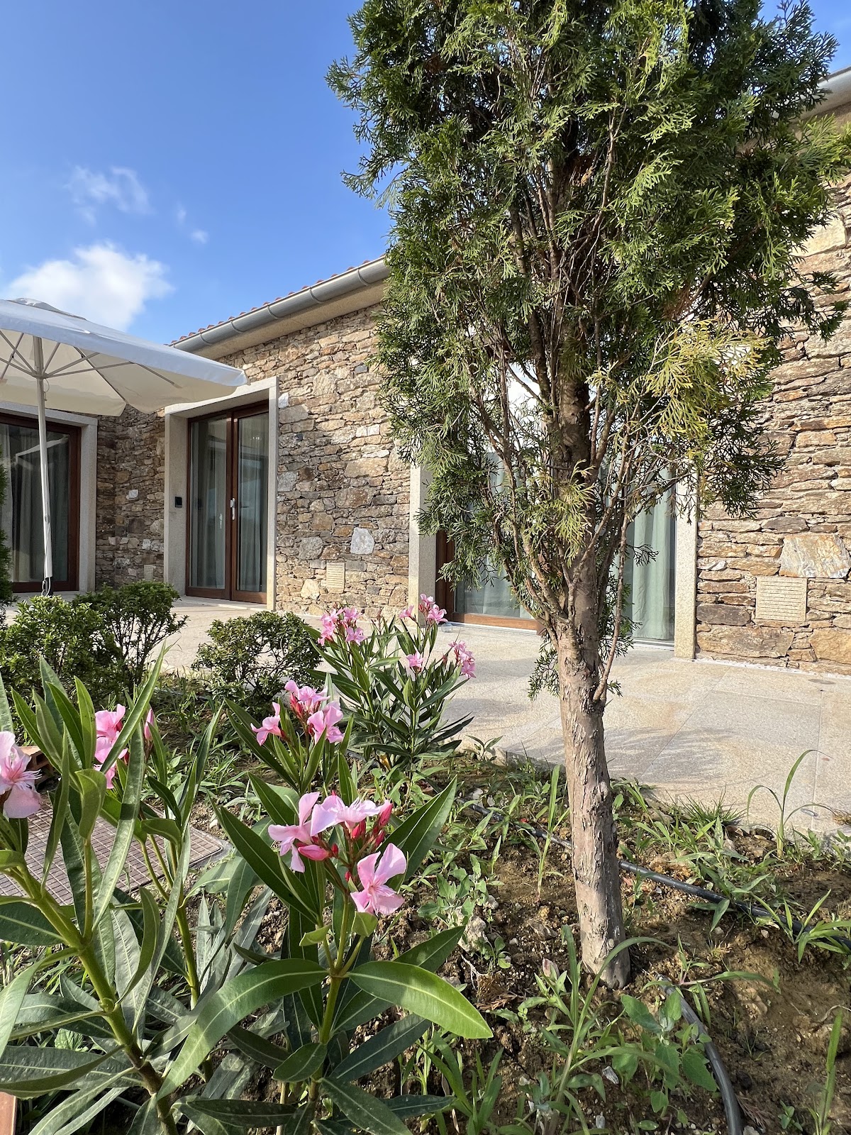 AMC Boente, accommodation listing in Boente on the Camino Frances