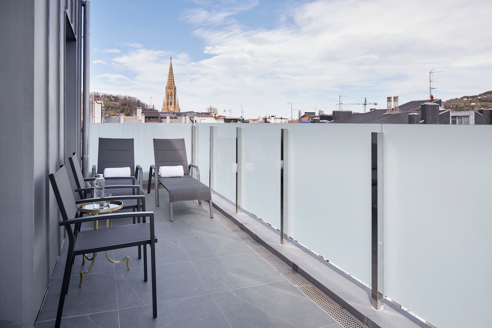 Hotel Arrizul Catedral, hotel accommodation in San Sebastian on the Camino del Norte