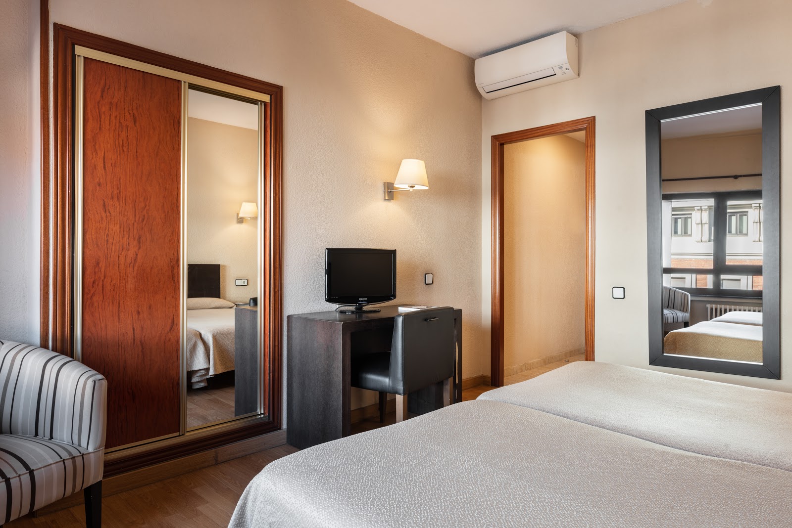 Crisol Riosol photo 5, hotel accommodation in León on the Camino Frances