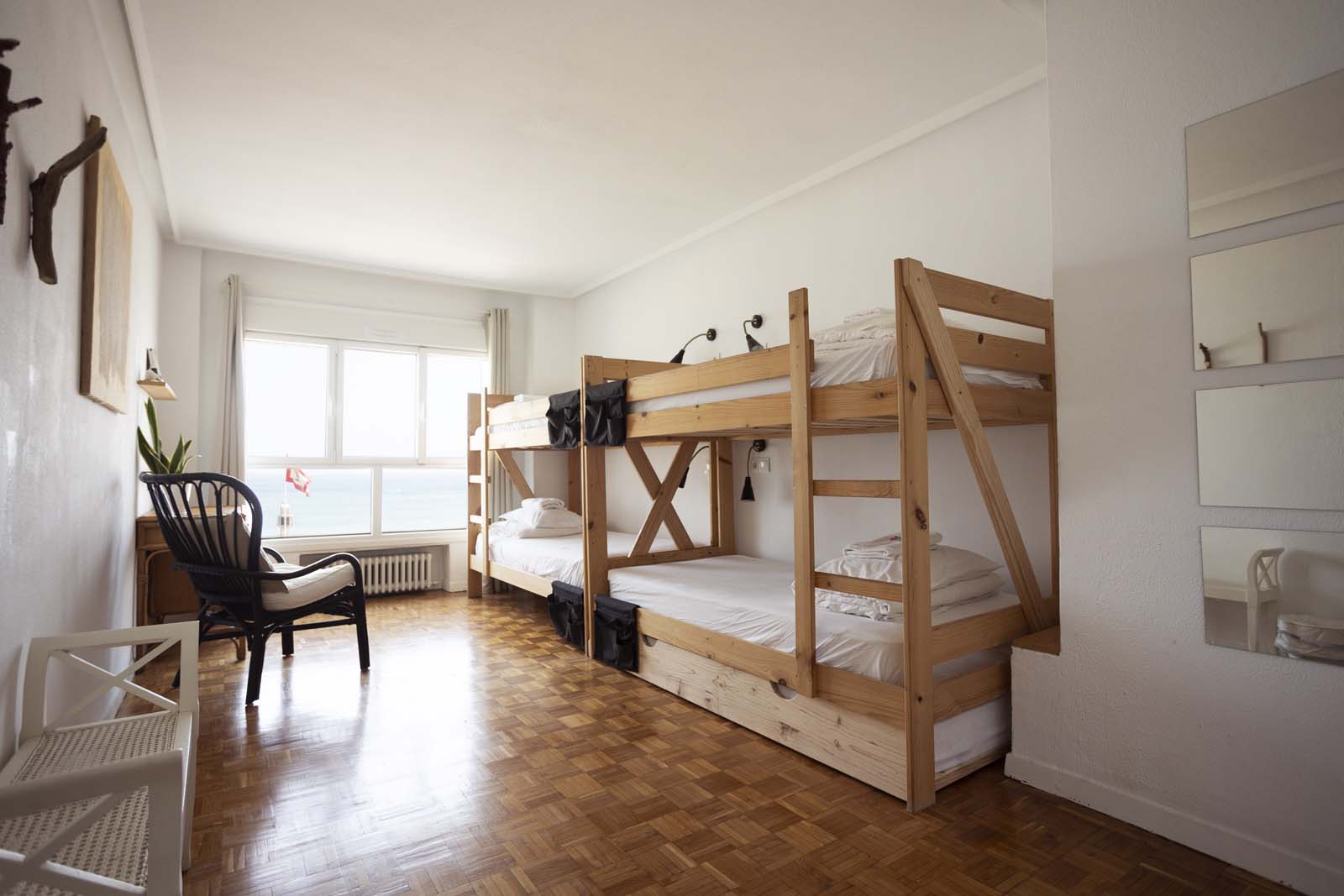 Boogalow Hostel photo 4, albergue accommodation in Gijón on the Camino del Norte