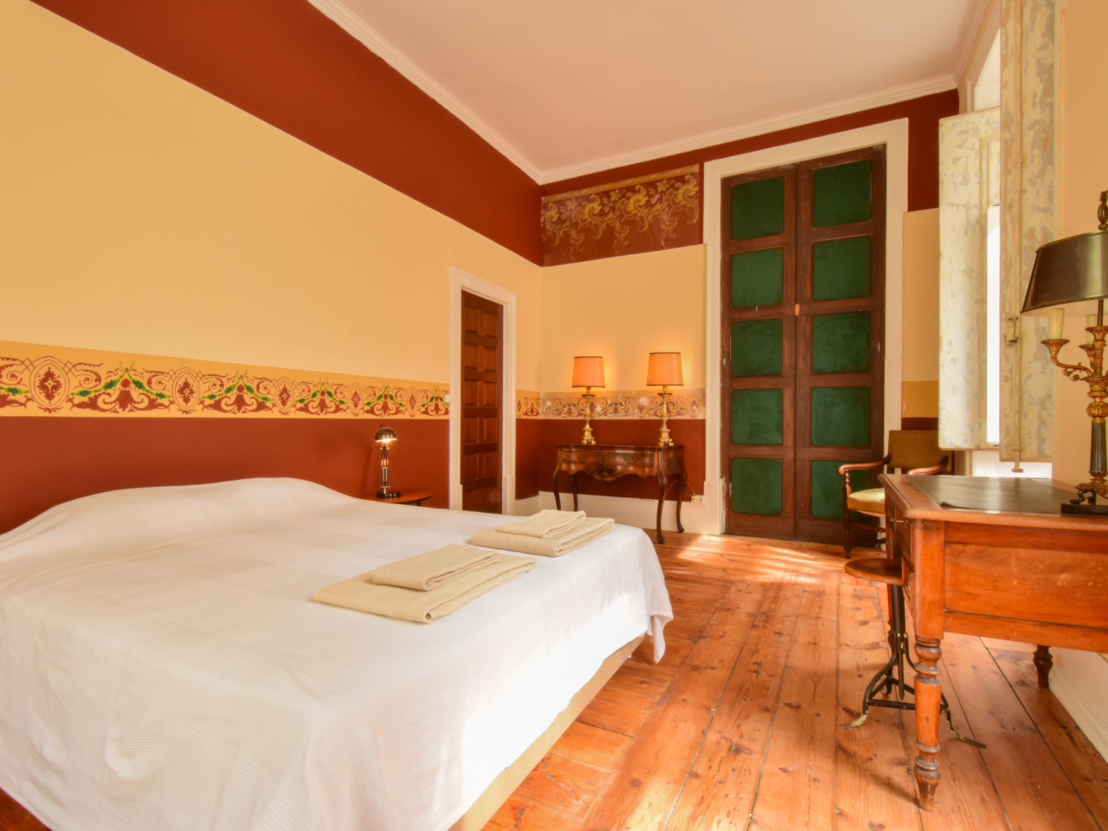 Lost Lisbon :: Chiado House photo 2, guesthouse accommodation in Lisbon on the Camino Portuguese