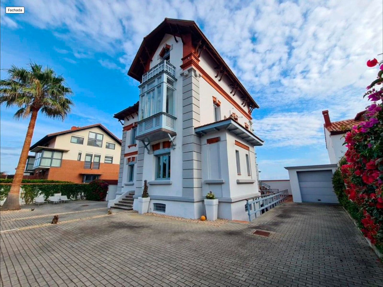 Antiguo Chalet Zabala, hotel accommodation in Ribadesella on the Camino del Norte