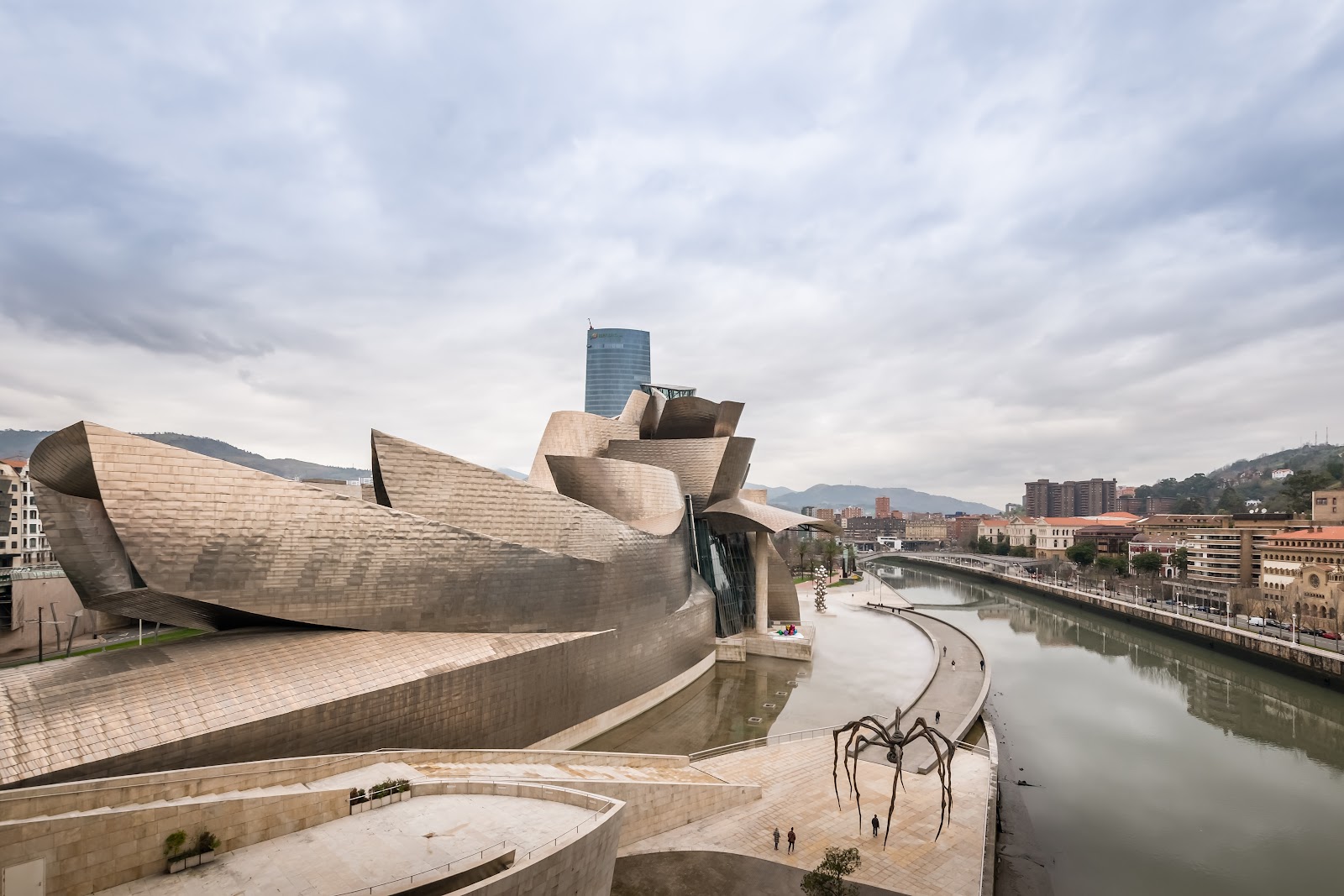 BYPILLOW Amari | Hotel boutique en el centro de Bilbao, hotel accommodation in Bilbao on the Camino del Norte