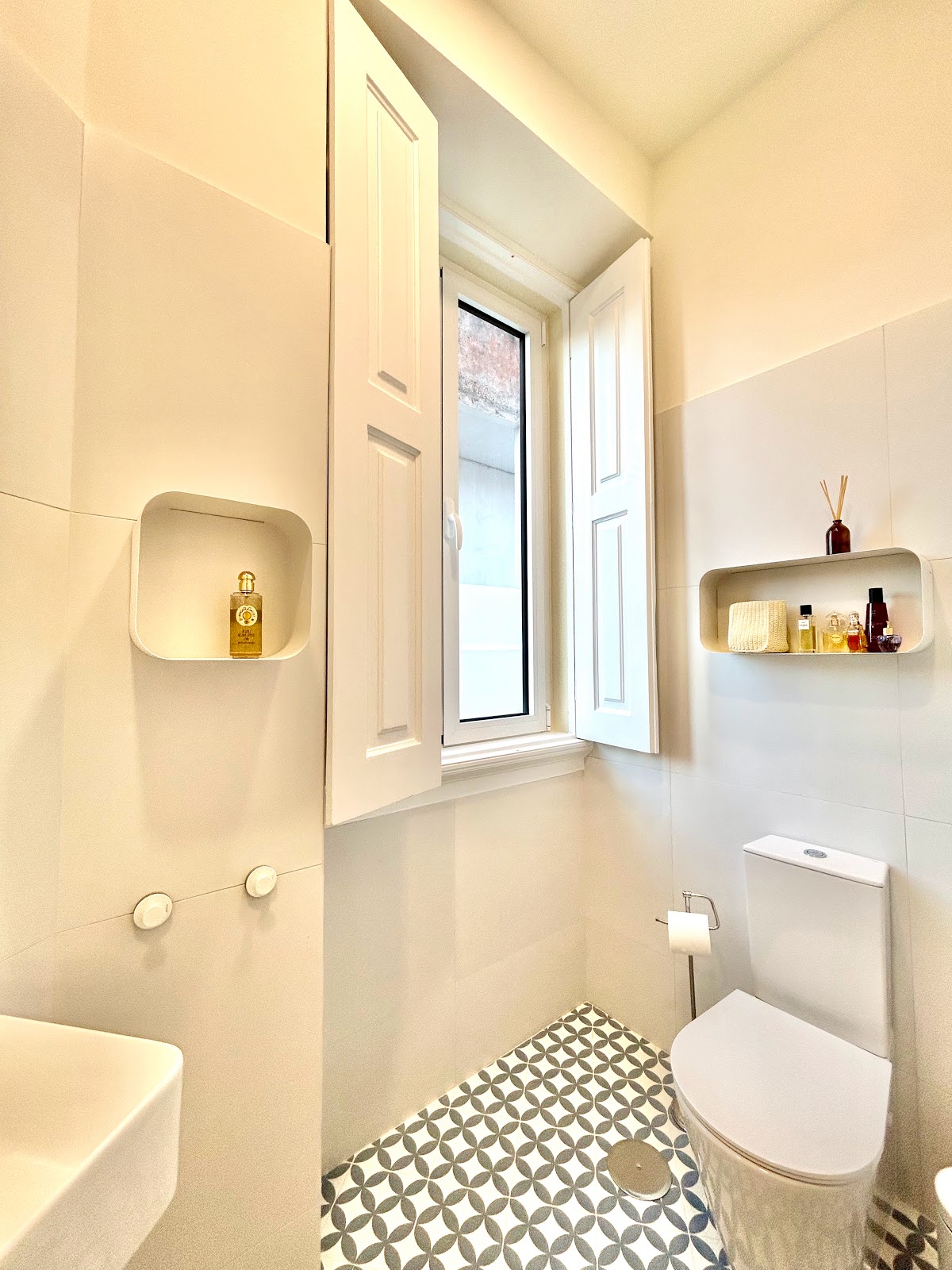 Vila Julieta Guesthouse photo 7, guesthouse accommodation in Coimbra on the Camino Portuguese