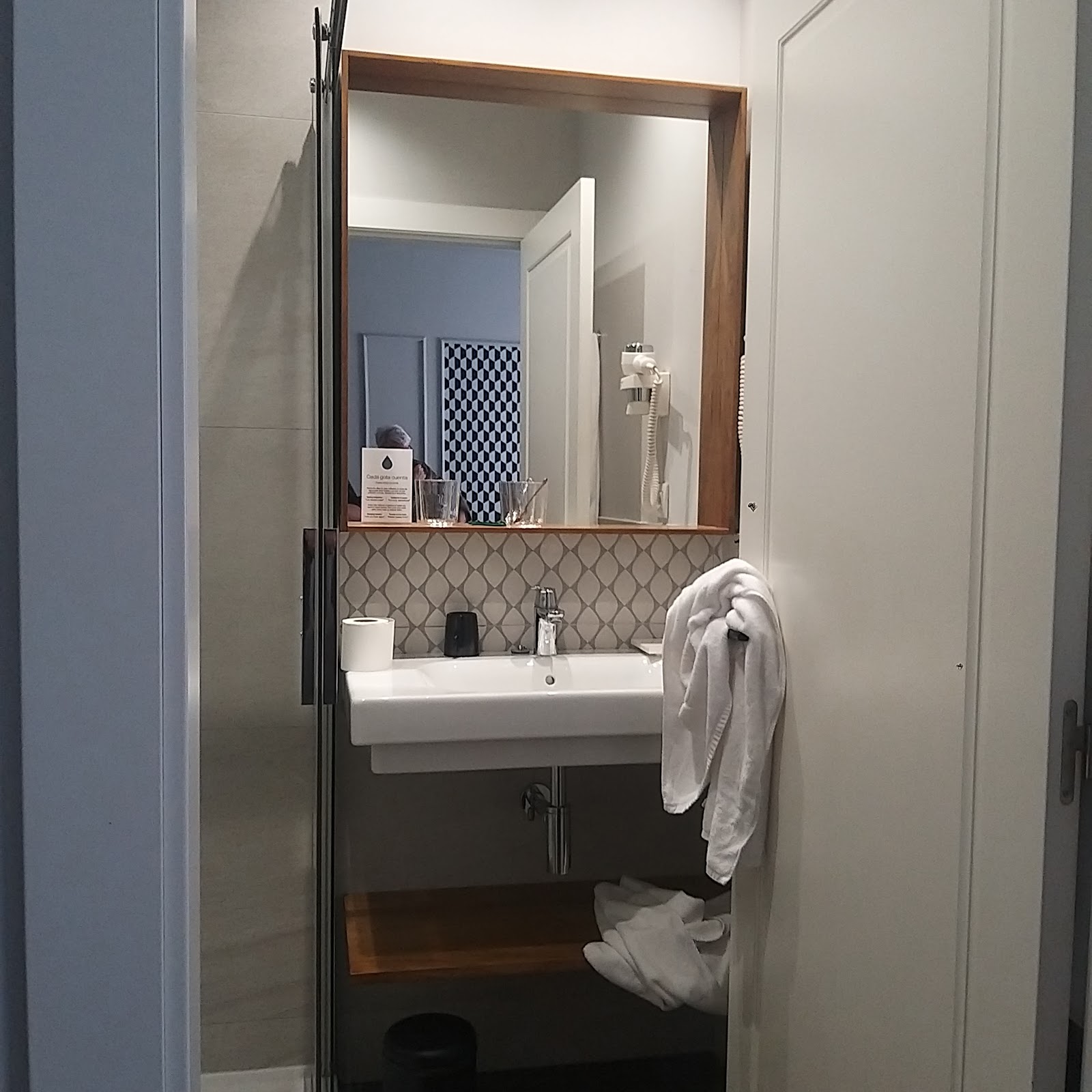 Intelier Victoria photo 3, hotel accommodation in San Sebastian on the Camino del Norte