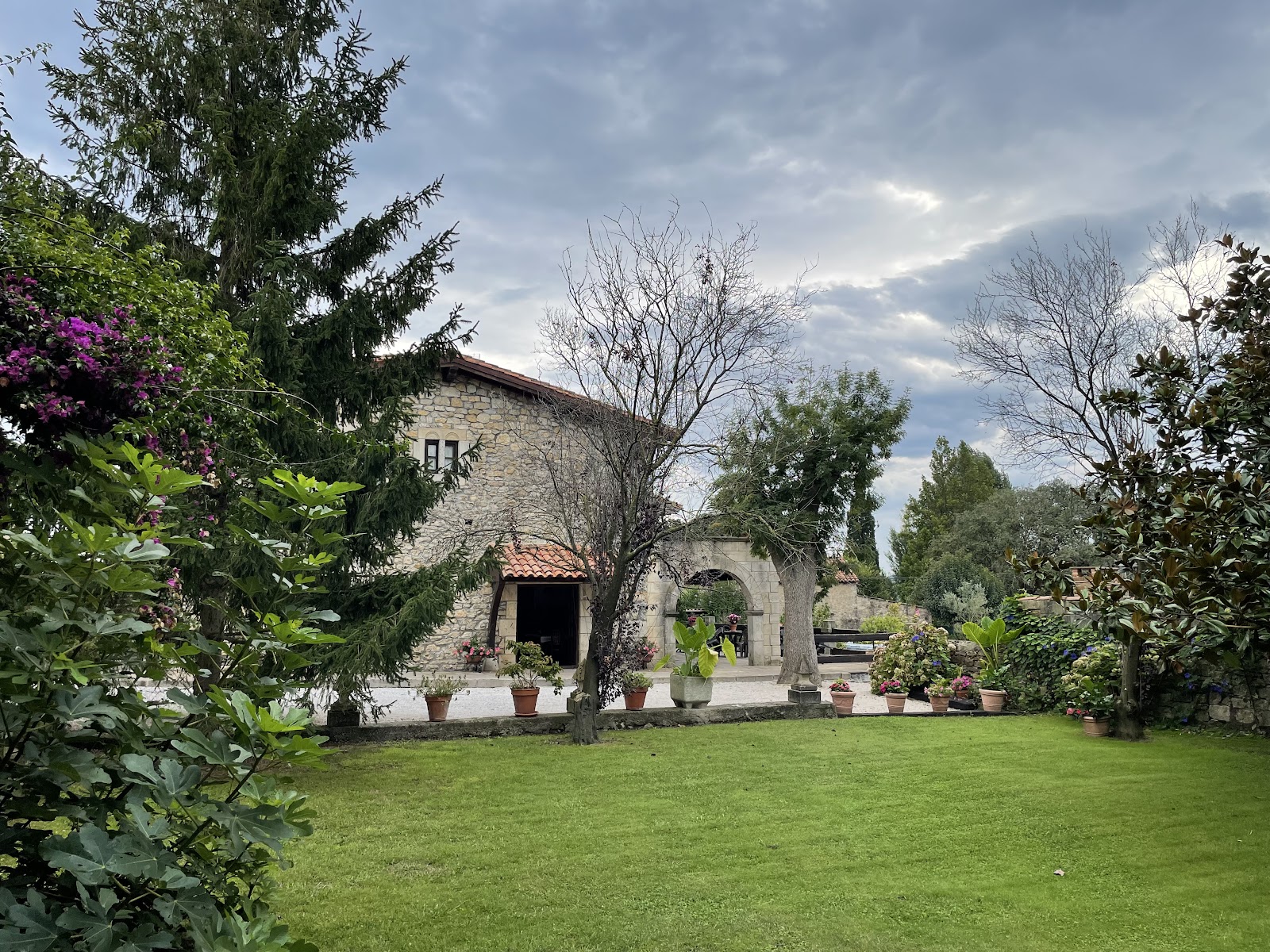 De Peredo Y Villa photo 10, villa accommodation in Capilla del Barrio Pereo on the Camino del Norte