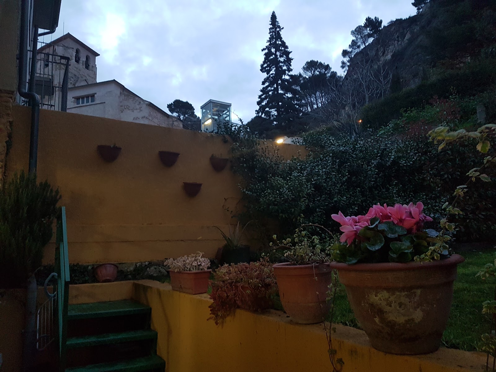 Pensión Buen Camino, guesthouse accommodation in Estella on the Camino Frances