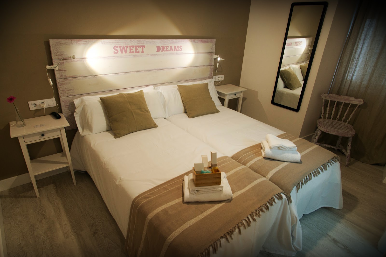 7Kale Bed & Breakfast photo 4, guesthouse accommodation in Bilbao on the Camino del Norte