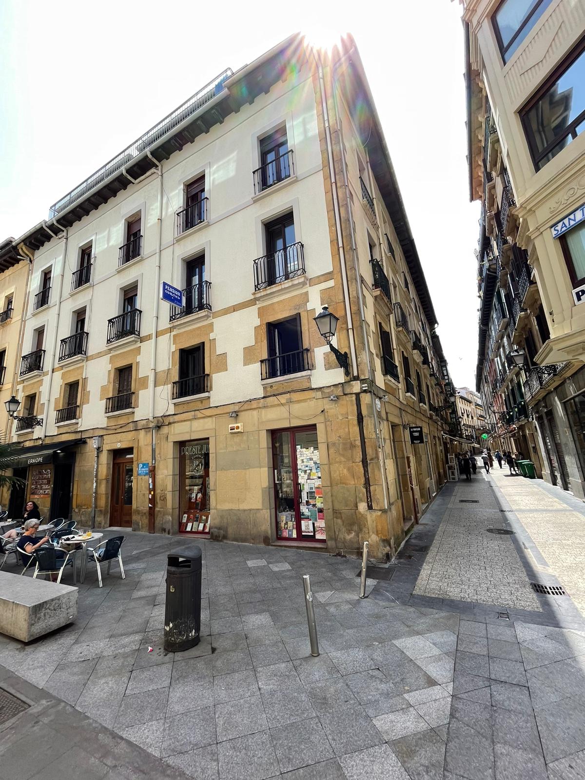 Gurtxu, pension accommodation in San Sebastian on the Camino del Norte