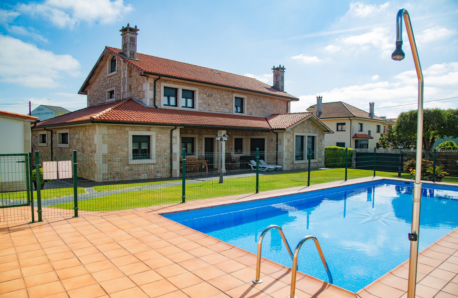 Albergue hostal A Lúa do Camiño, guesthouse accommodation in Melide on the Camino Frances