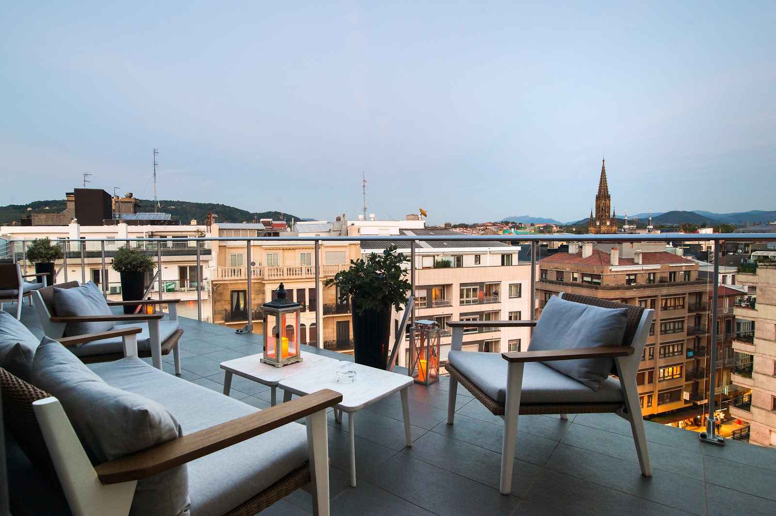 Hotel de Londres y de Inglaterra, hotel accommodation in San Sebastian on the Camino del Norte