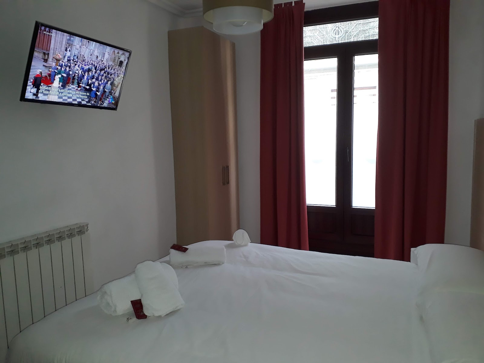 Casa Otano photo 4, guesthouse accommodation in Pamplona on the Camino Frances