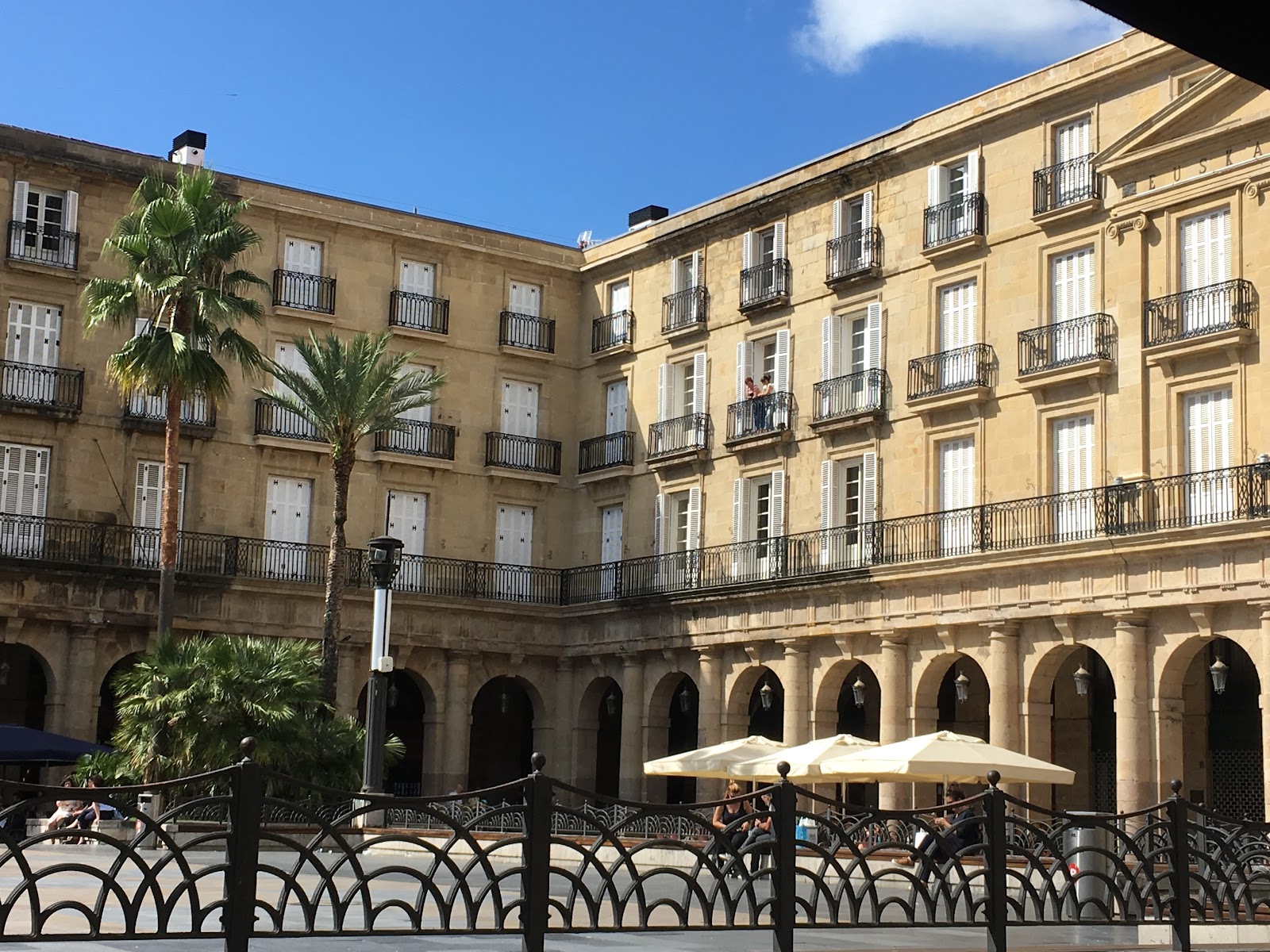 Lo Bilbao, guesthouse accommodation in Bilbao on the Camino del Norte