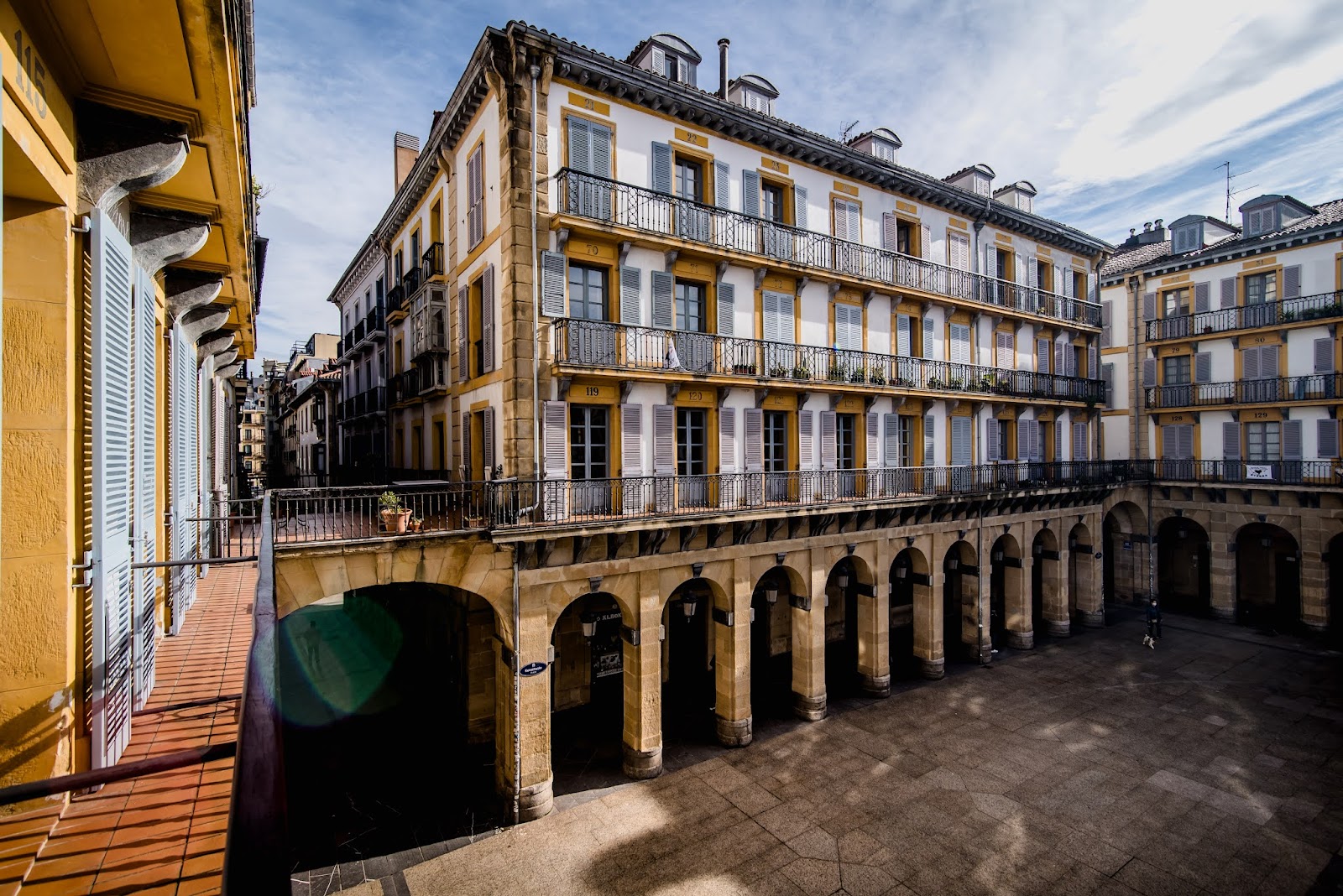 Central Roomss photo 4, guesthouse accommodation in San Sebastian on the Camino del Norte