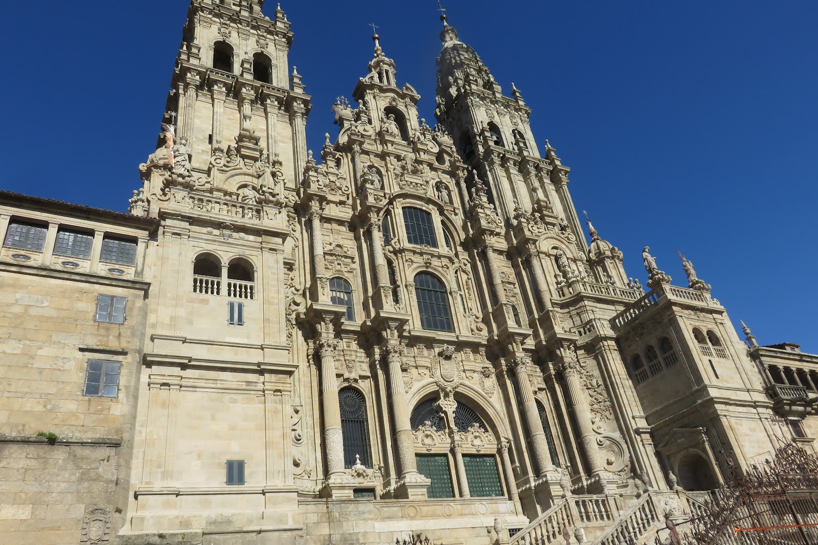 Hostal Anosa Casa, hotel accommodation in Santiago de Compostela on the Camino Frances