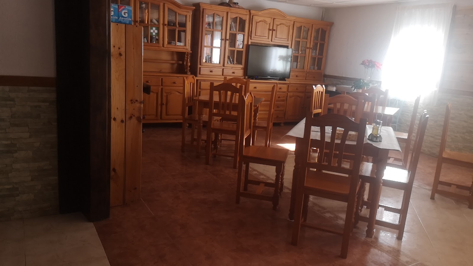 Albergue Peregrinos Santa Ana photo 9, hostel accommodation in San Martin del Camino on the Camino Frances