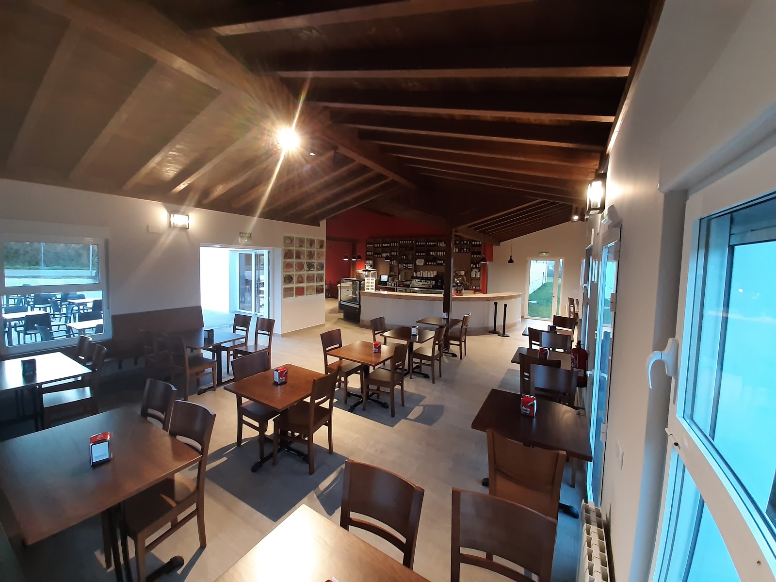Hosteria de Gonzar photo 6, albergue accommodation in Gonzar on the Camino Frances