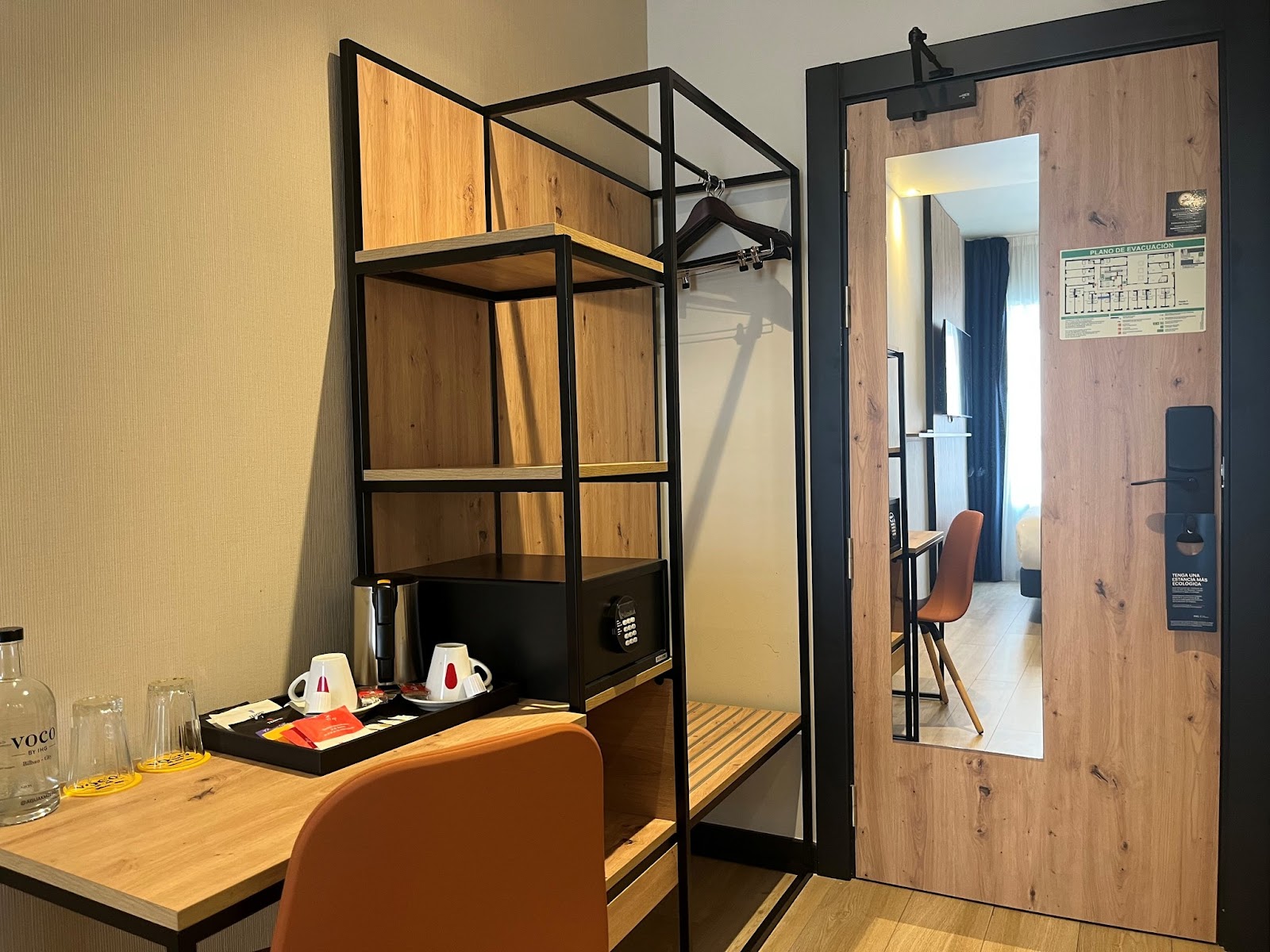 voco Bilbao - City by IHG photo 10, hotel accommodation in Bilbao on the Camino del Norte