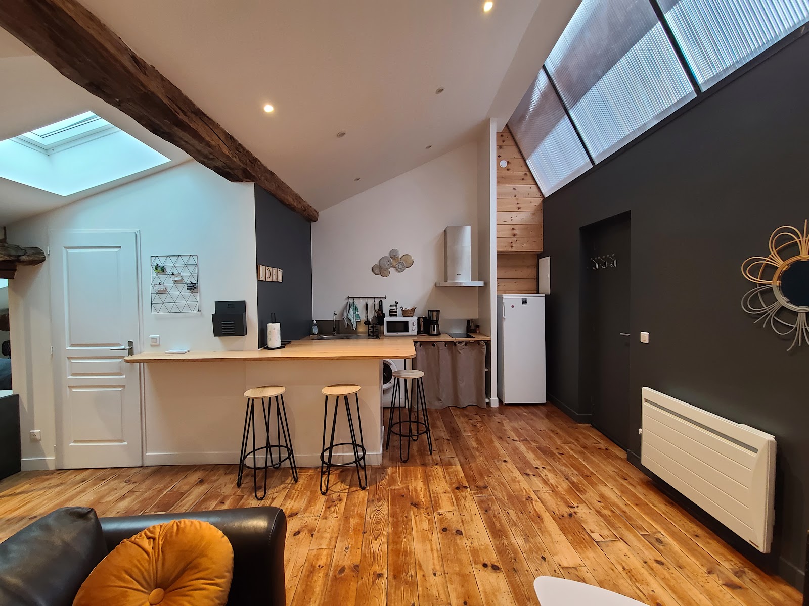 Plan B - Chambres & Studios photo 4, guesthouse accommodation in St Jean Pied de Port on the Camino Frances