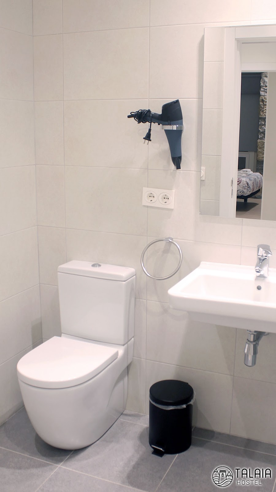 Talaia HT photo 3, hotel accommodation in San Sebastian on the Camino del Norte