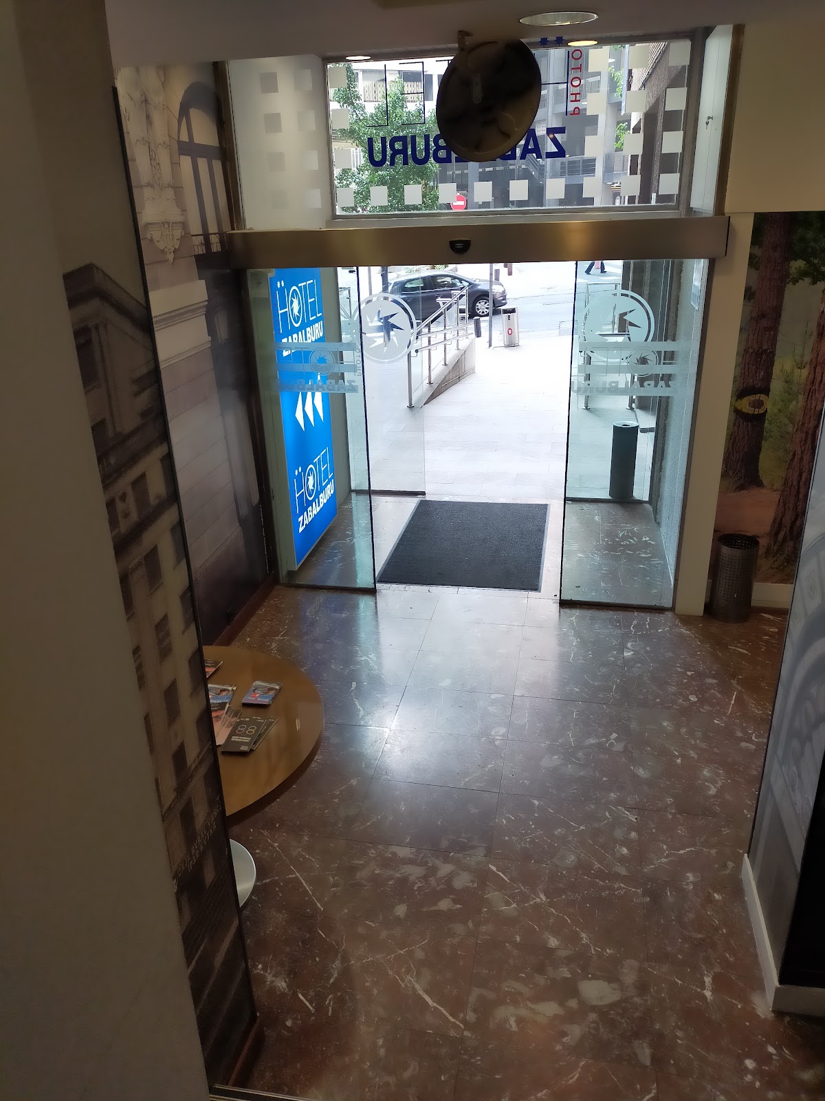 Hotel Photo Zabalburu photo 8, hotel accommodation in Bilbao on the Camino del Norte