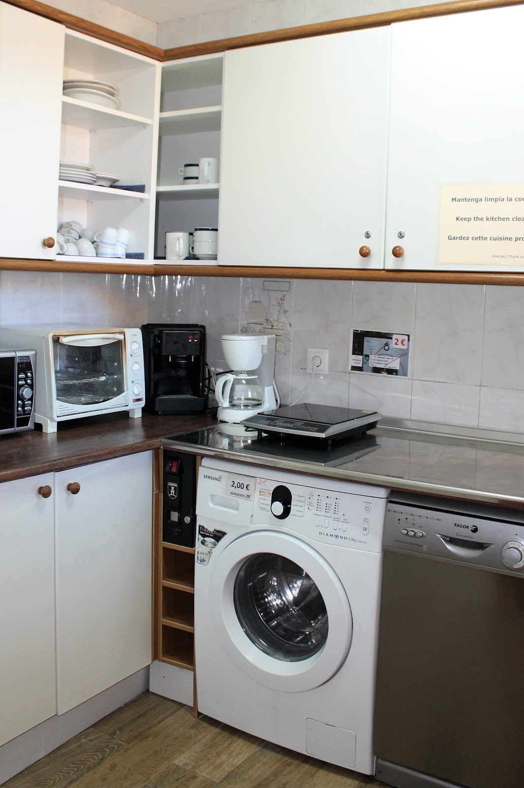 Albergue La Bodega del Camino aka Albergue_on_the_Left photo 4, hostel accommodation in Lorca on the Camino Frances