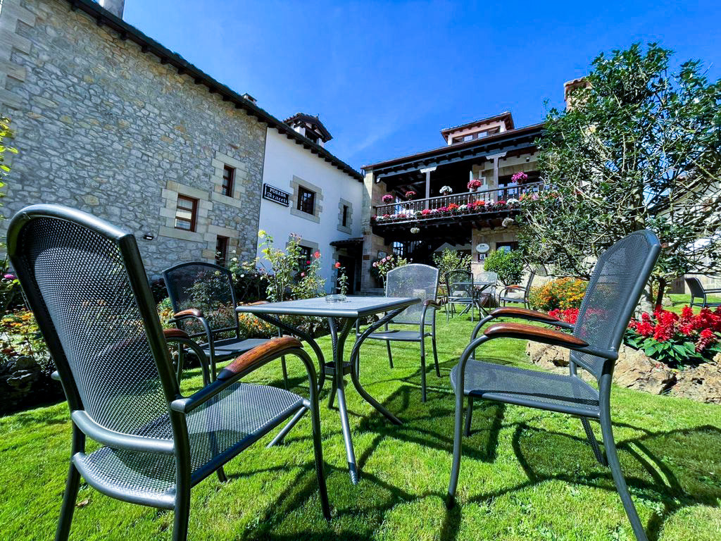 Posada Araceli photo 8, albergue accommodation in Santillana del Mar on the Camino del Norte