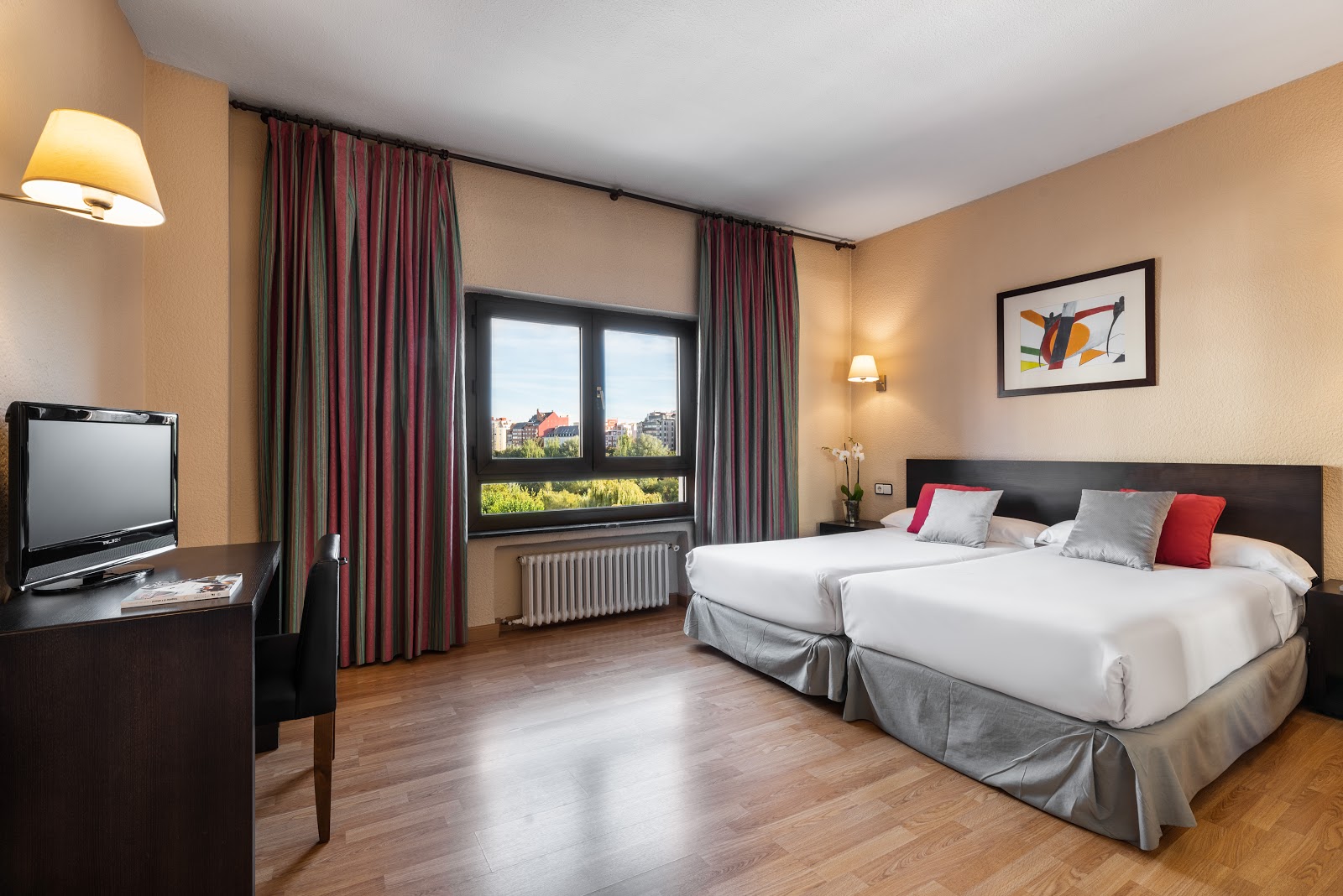 Crisol Riosol photo 2, hotel accommodation in León on the Camino Frances
