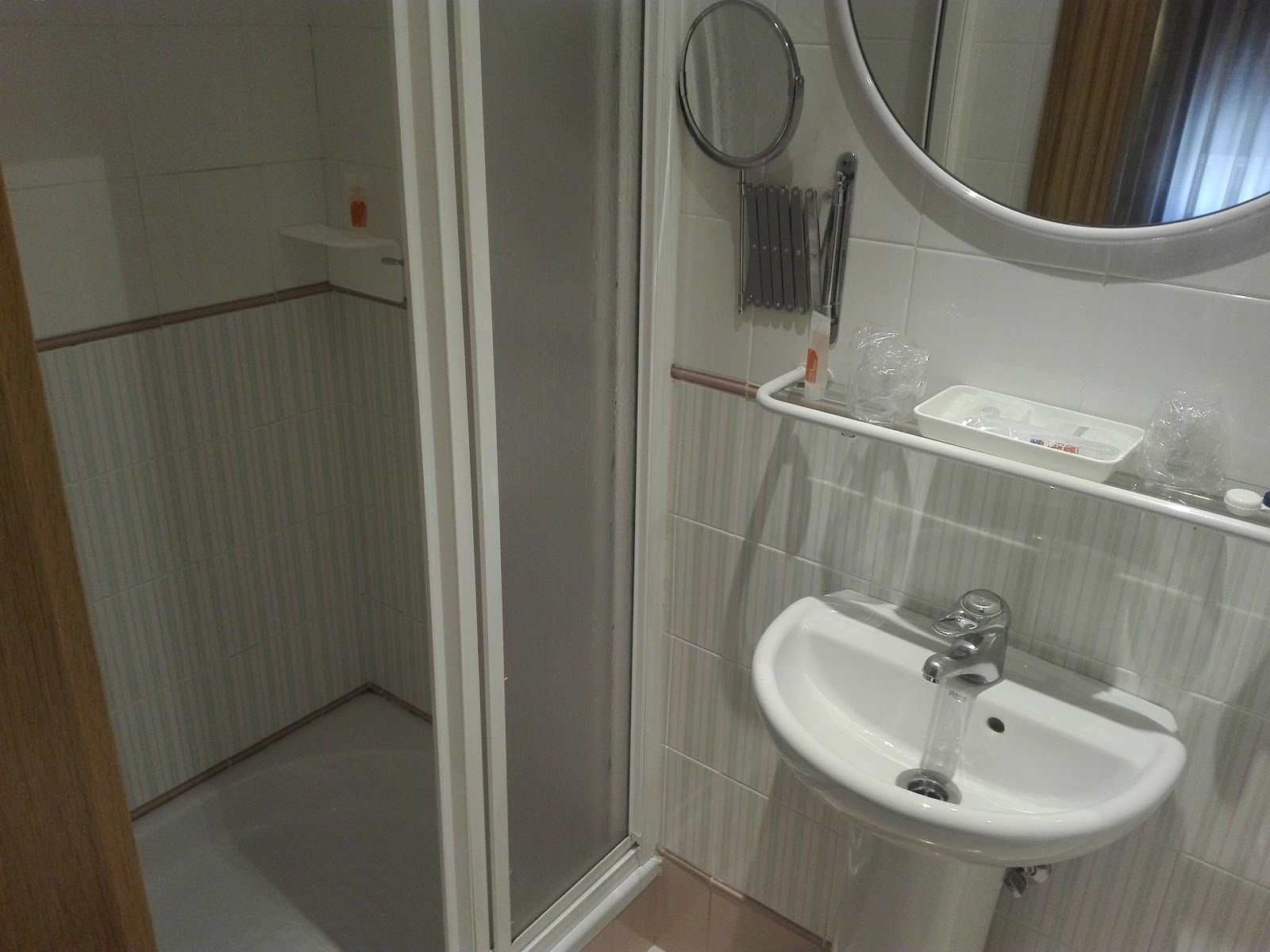 Hostal Navarra-Nafarroa photo 6, guesthouse accommodation in Pamplona on the Camino Frances