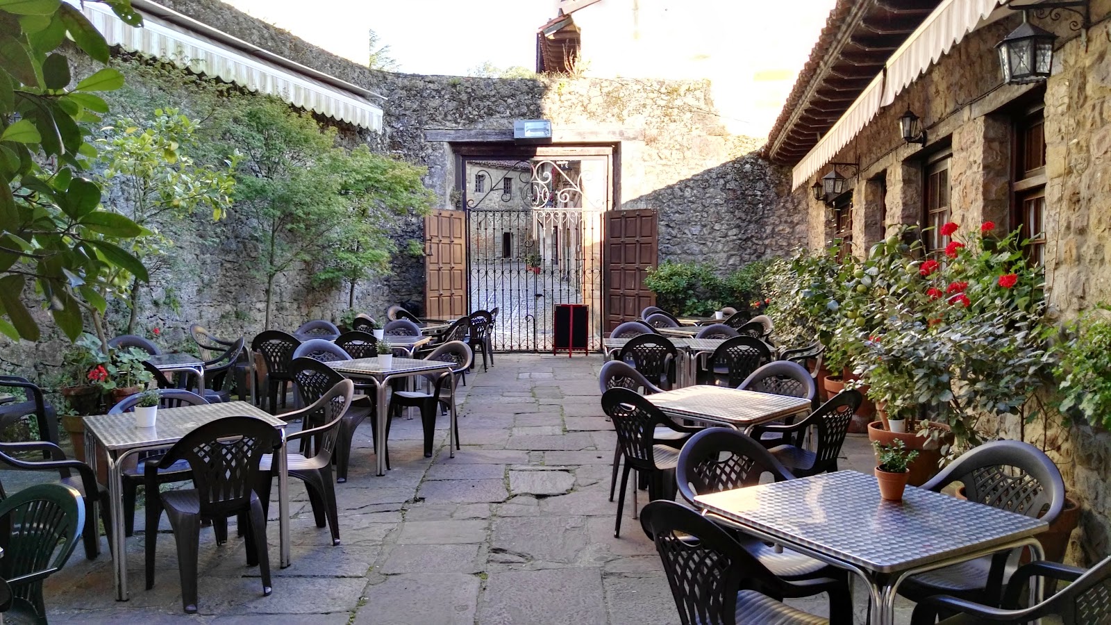 Hotel Altamira photo 7, hotel accommodation in Santillana del Mar on the Camino del Norte
